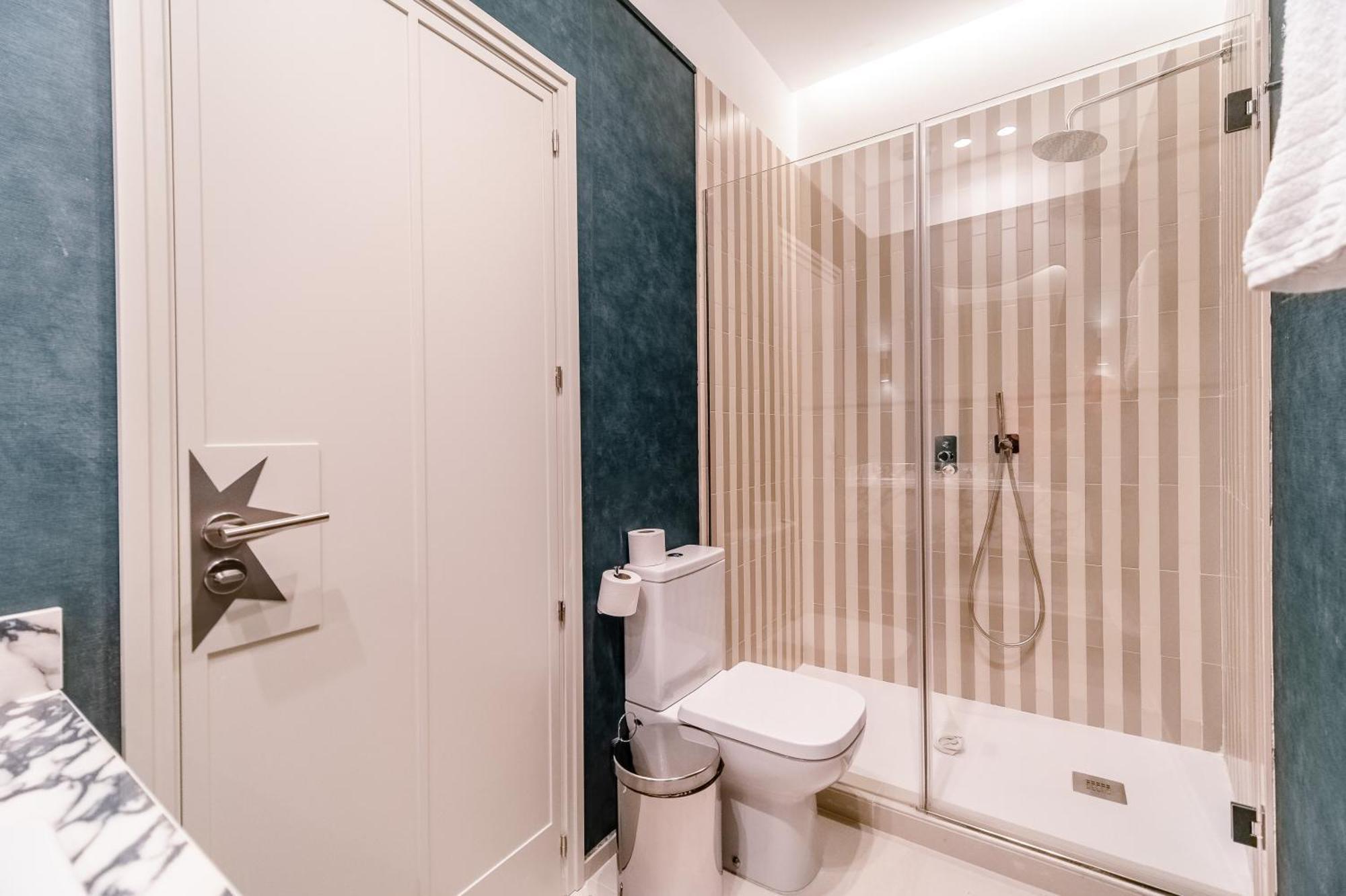 Apartamentos Soho Boutique Hoy No Me Puedo Levantar Madrid Eksteriør bilde